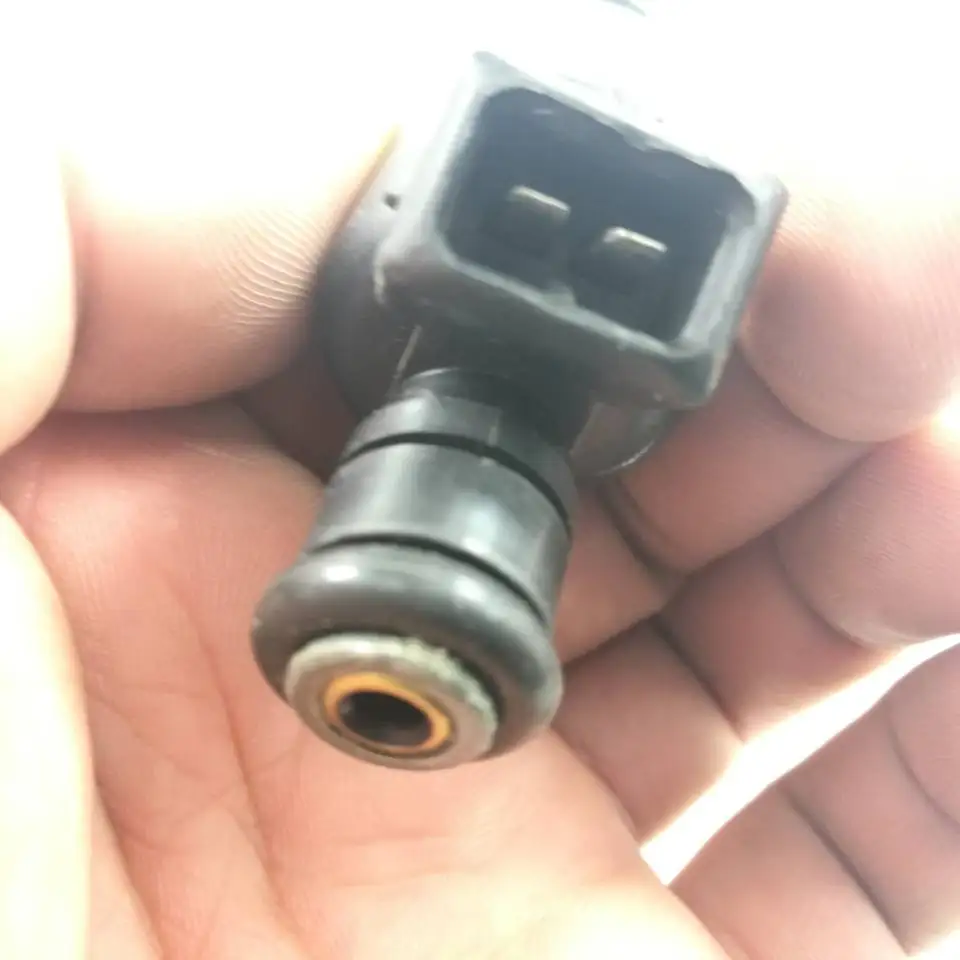 Набор из 4 топливных форсунок для BLU Corsa 1.5L Lada 111 112 Vega 17103677|fuel injector set|fuel injectorset of |