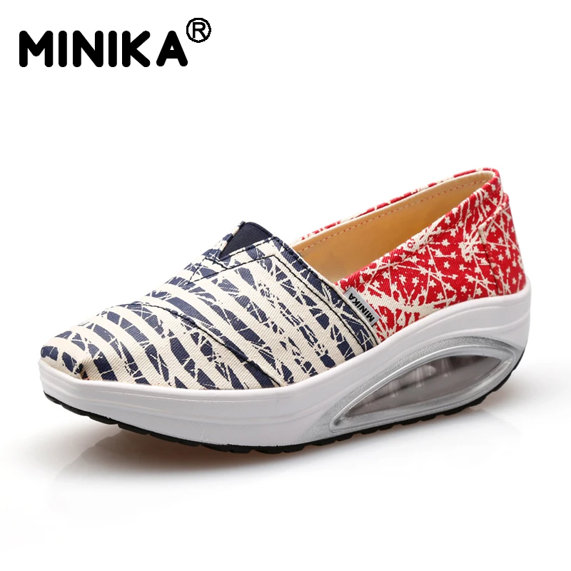 Minika/смешанные цвета модная женская обувь на танкетке в полоску сезон весна-осень