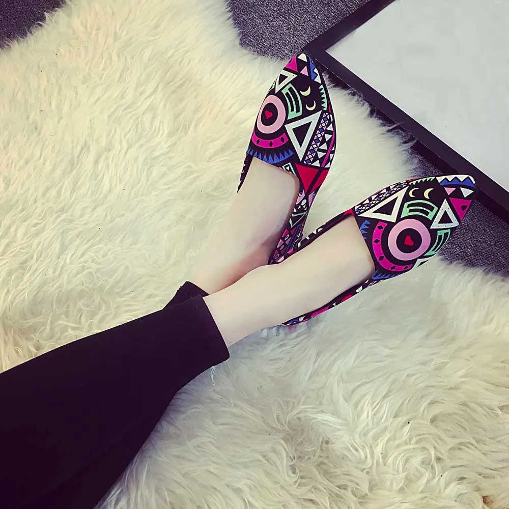 Женские туфли на плоской подошве летние многоцветные всесезонные без шнуровки