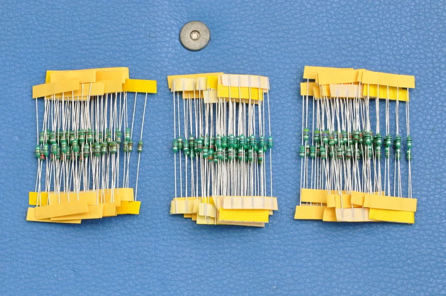 

1uH to 1mH Inductors Assorted Kit, 37 Value, 185 pieces