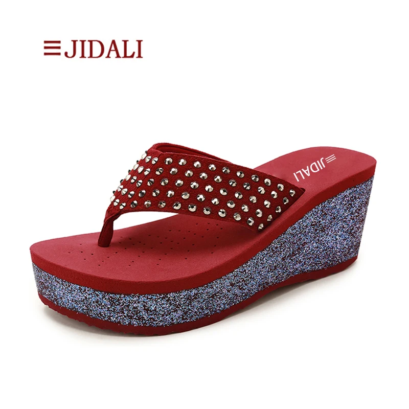 JIDALI/модные женские шикарные Вьетнамки с заклепками на высокой платформе