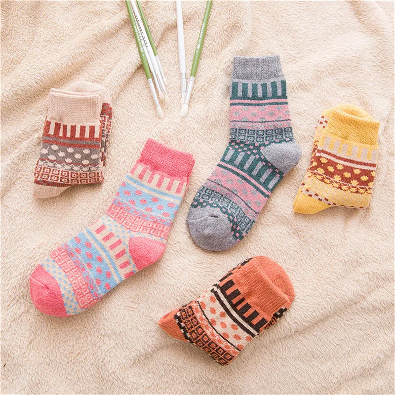 Женские носки с кроличьей шерстью 10 пар разноцветных зимних носков в стиле