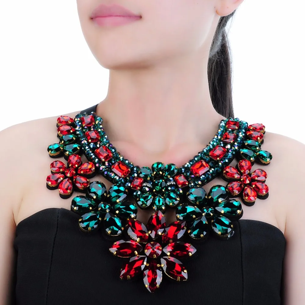 Ювелирные Изделия Цепи Зеленый Красный Стекло Колье Себе Подвеска Биб Ожерелья