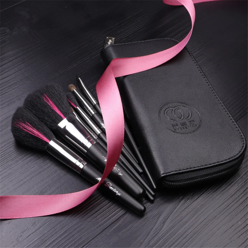 Black 7Pcs Makeup Brushes Set High Quality Goat Hair Soft Powder Blush Blending Eye Shadow Professional Cosmetic Brush with Bag | Красота и