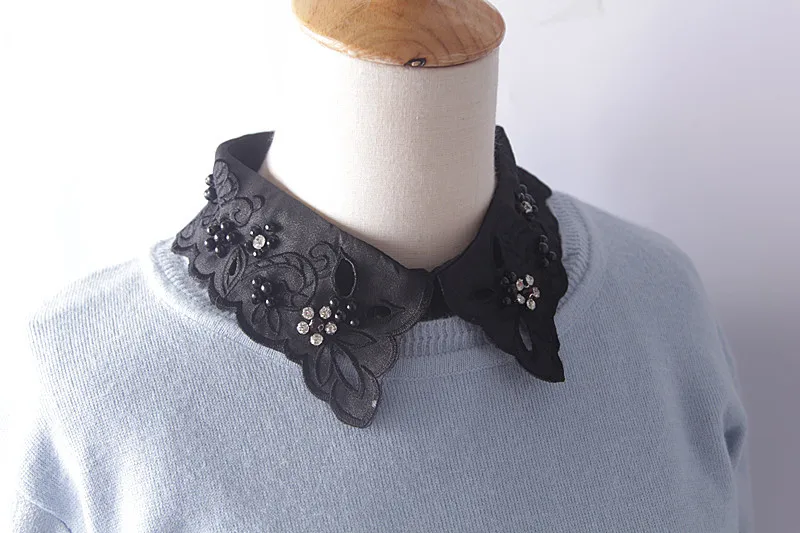 Осенне-зимняя рубашка в Корейском стиле голубая белая с вышитым фарфором круглым