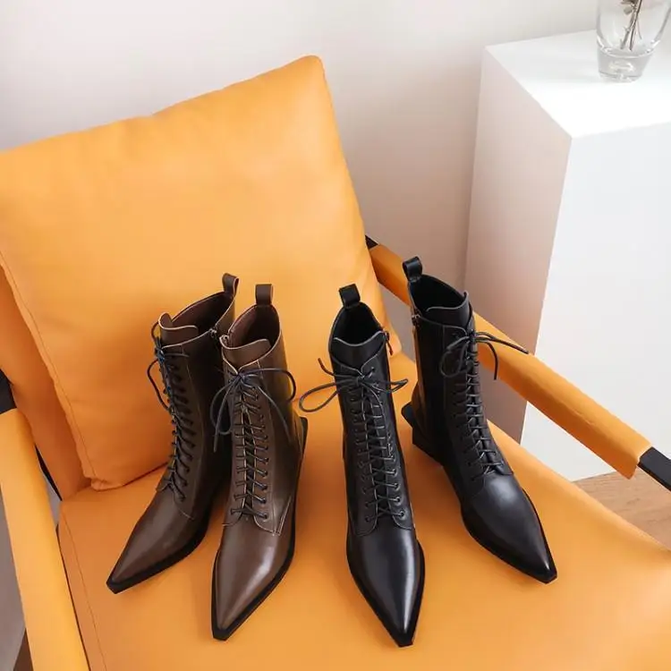 Подиумные кожаные ботильоны для женщин цвет коричневый черный шикарные модные