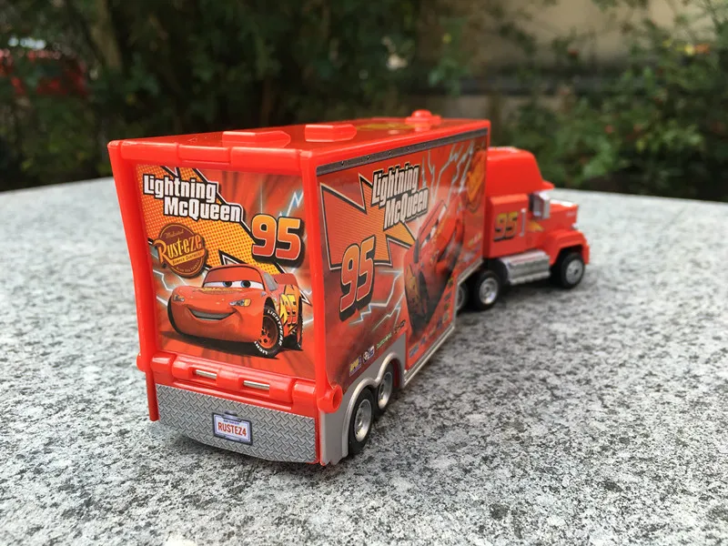 Игрушечный автомобиль Tomy Tomica Disney Pixar с прицепом металлический литый под