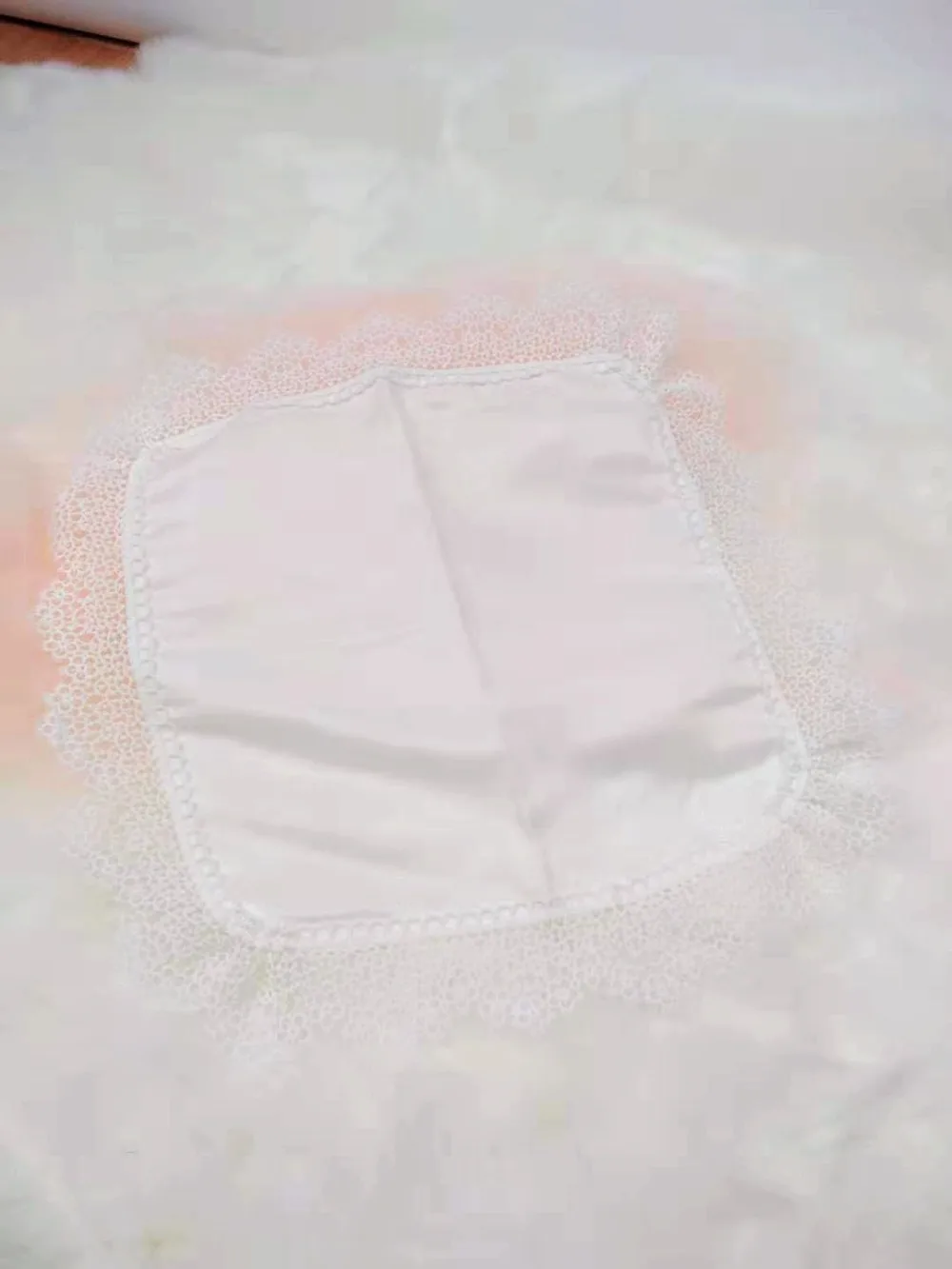 Детские Премиум атласные кружевные носовые платки крючком hankies Дамский свадебный платок в цветочки Крестильный платок с вышивкой