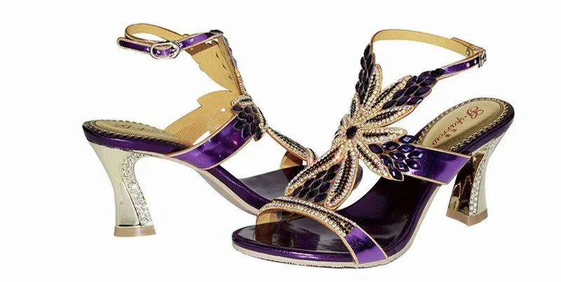 Новинка 2016 года модные босоножки на высоком толстом каблуке с кристаллами