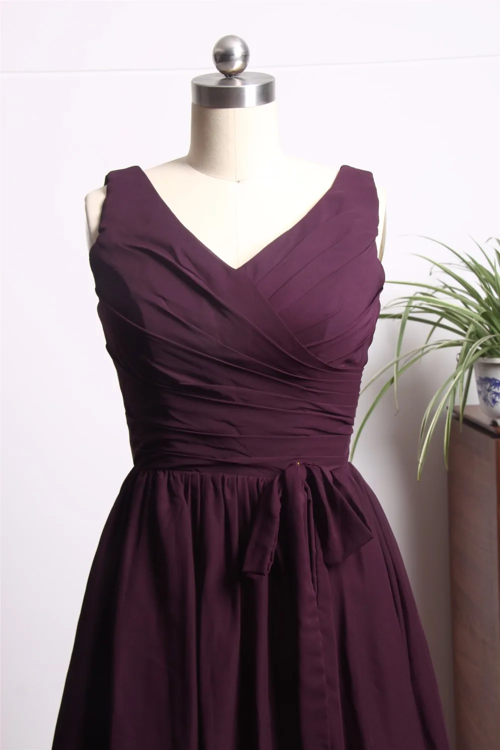 Charming Dark Purple Prom Dresess Short 2018 V-Neck Ruched Bodice Cheap Graduation Dress vestido de festa curto | Свадьбы и