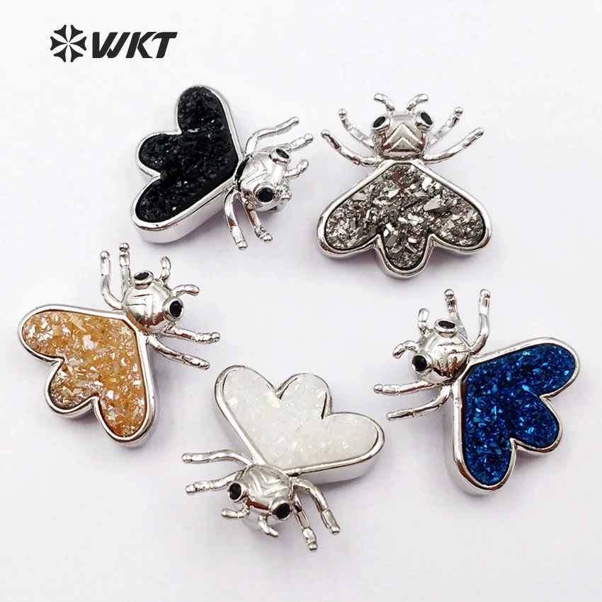 

WT-P1352 WKT Wholesale fashion natural stone jewelry multi color optional mini cute insect pendant with metal plated