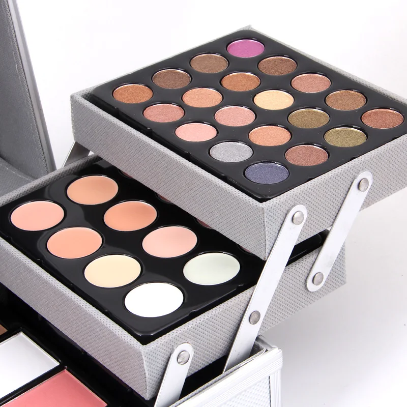 Набор инструментов для макияжа в алюминиевой коробке включая мерцающие матовые