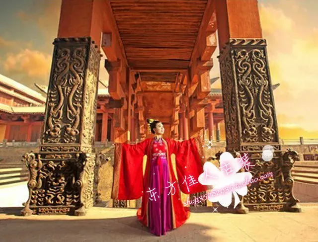 Гламурная ТВ-игра наложница emporтора краткая информация о красном костюме