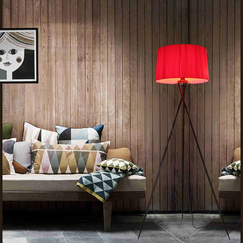 Новый современный минималистичный напольный светильник с 3 ножками и штативом