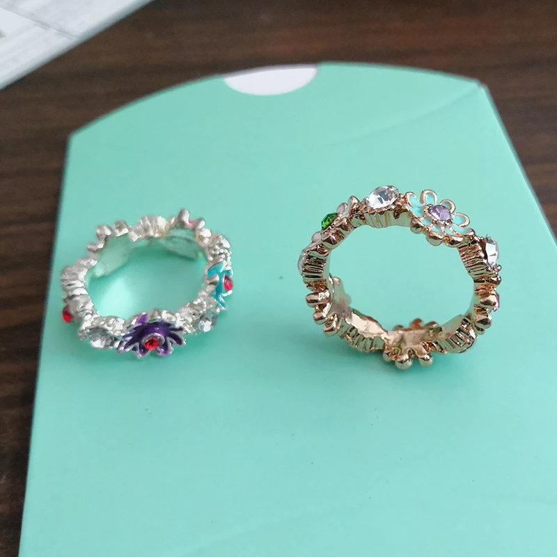 Женское кольцо с кристаллами цвет серебро|Кольца| |