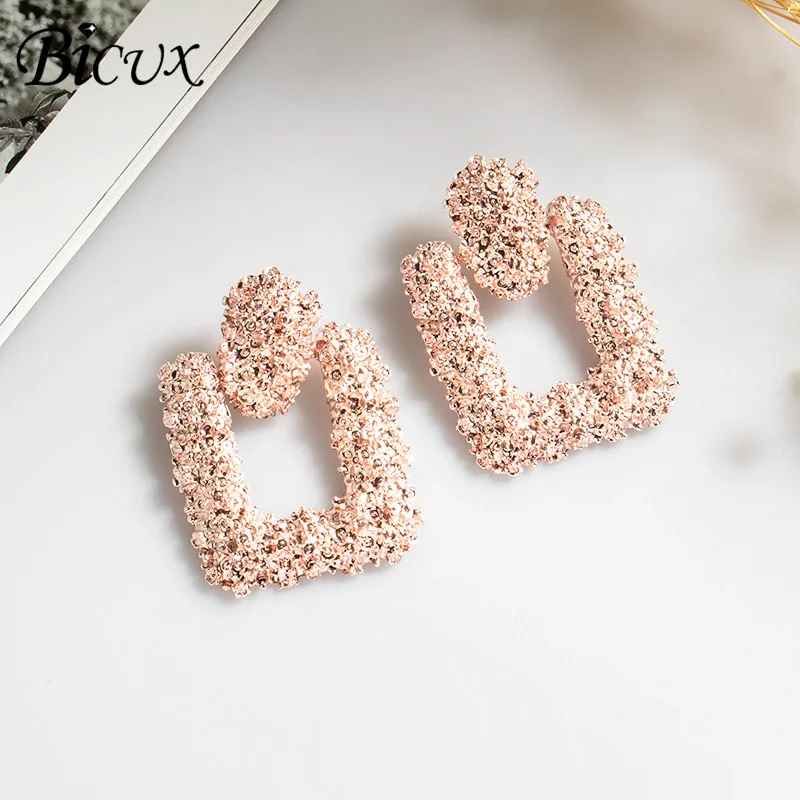 Rose Gold 1 BICUX массивные Висячие серьги для женщин ювелирные изделия Модные трендовые винтажные геометрические длинные золотые серебряные красная серьга - Окраска металла: Rose Gold 1