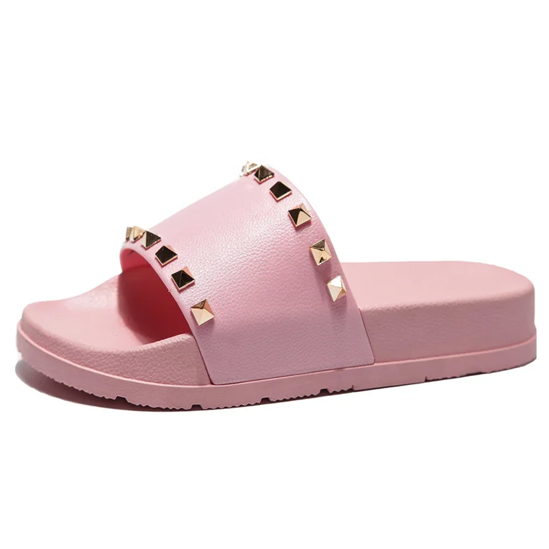 Classice Для женщин тапочки с заклепками летние шлепанцы на толстой подошве Сандалии