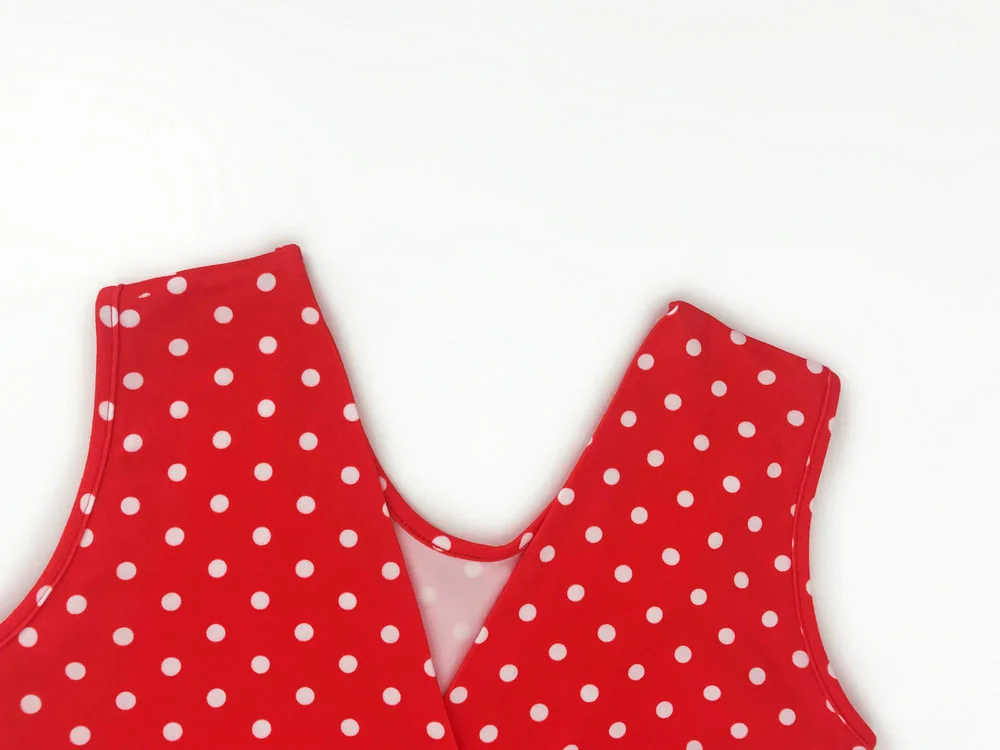 New Women Sexy Red Dot Jumpsuit For Summer With Sashes Package Hip Deep V-Neck Sleeveless Shorts Female New Sexy Jumpsuits