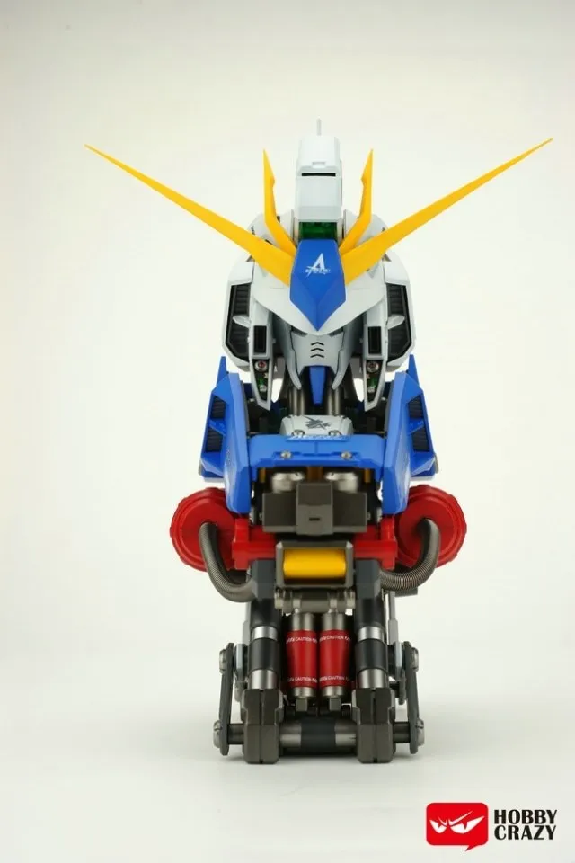 Модели вентиляторов в наличии сборки Gundam Модель 1:35 RX 93 hi V воина гундама голова