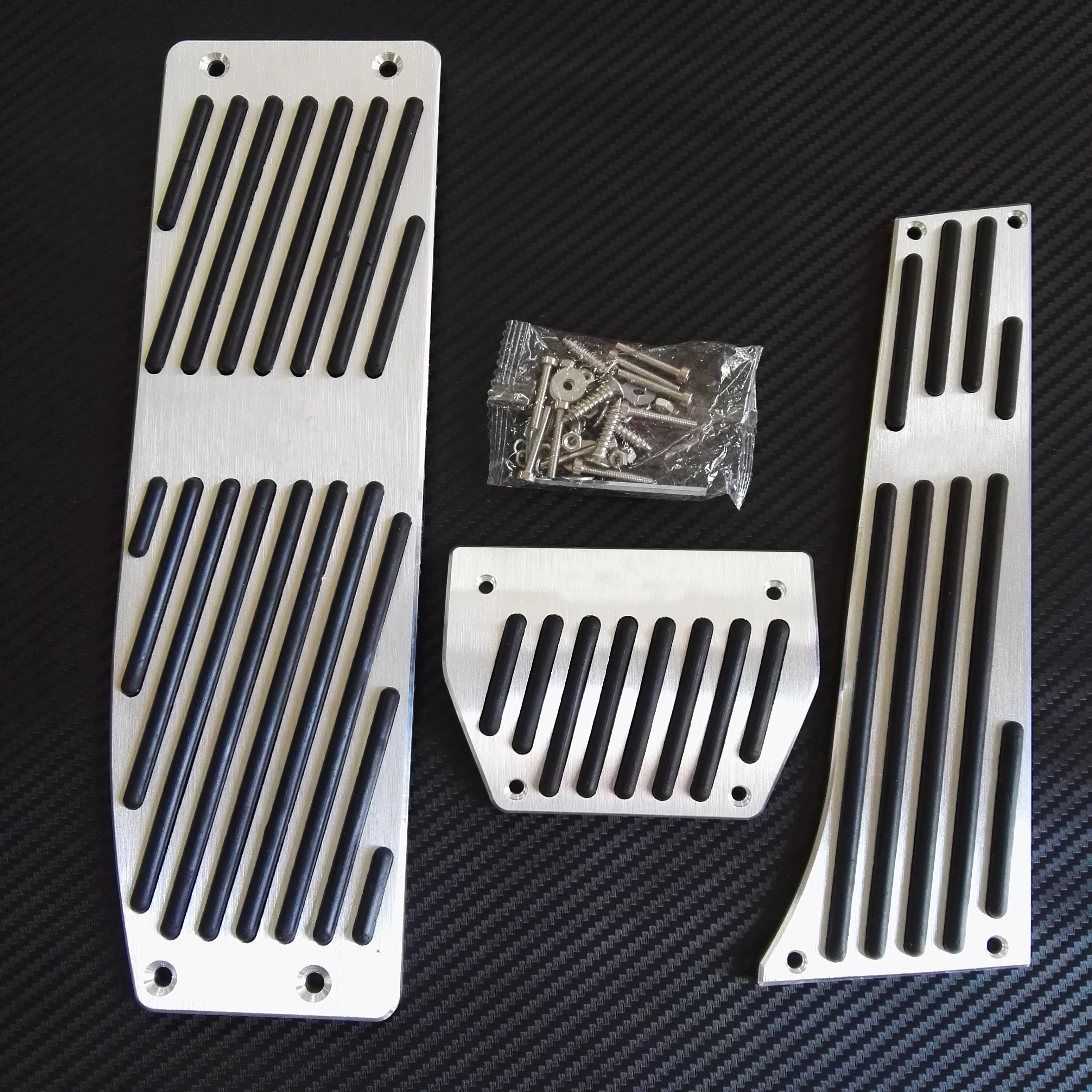 Противоскользящие накладки на педали газа акселератора для BMW M3 M5 E30 E32 E34 E36 E38 E39 E46