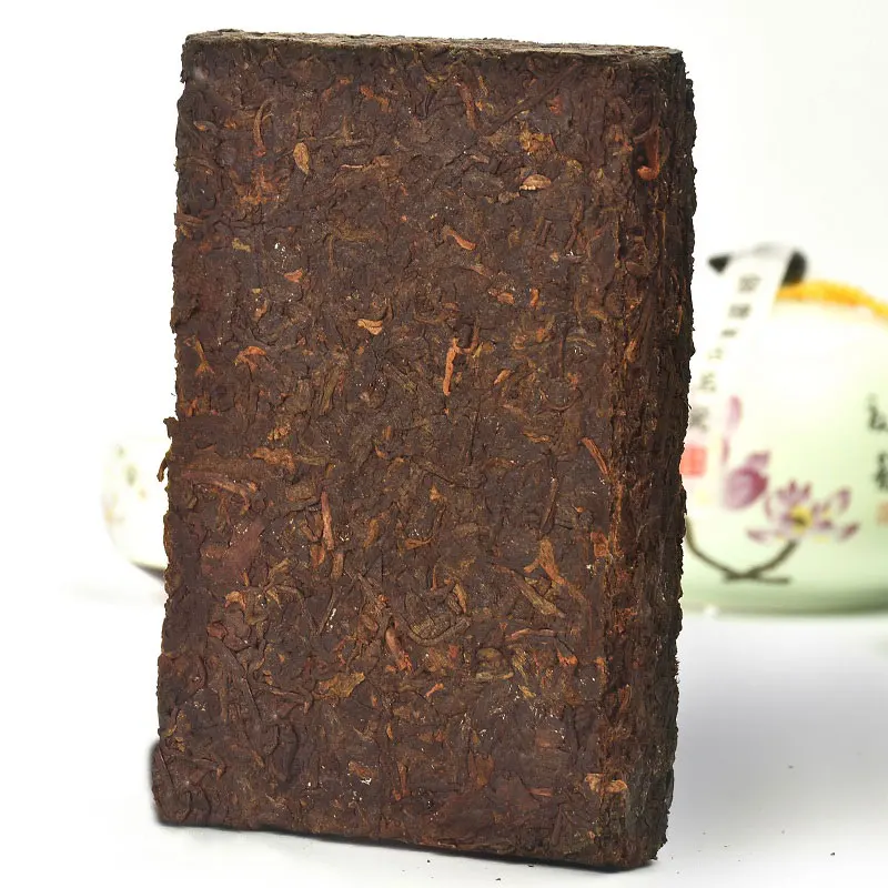 The real 1970 year More than 40 years old pu er tea health care Puer weight lose erh decompress puɾr brick Puerh the |