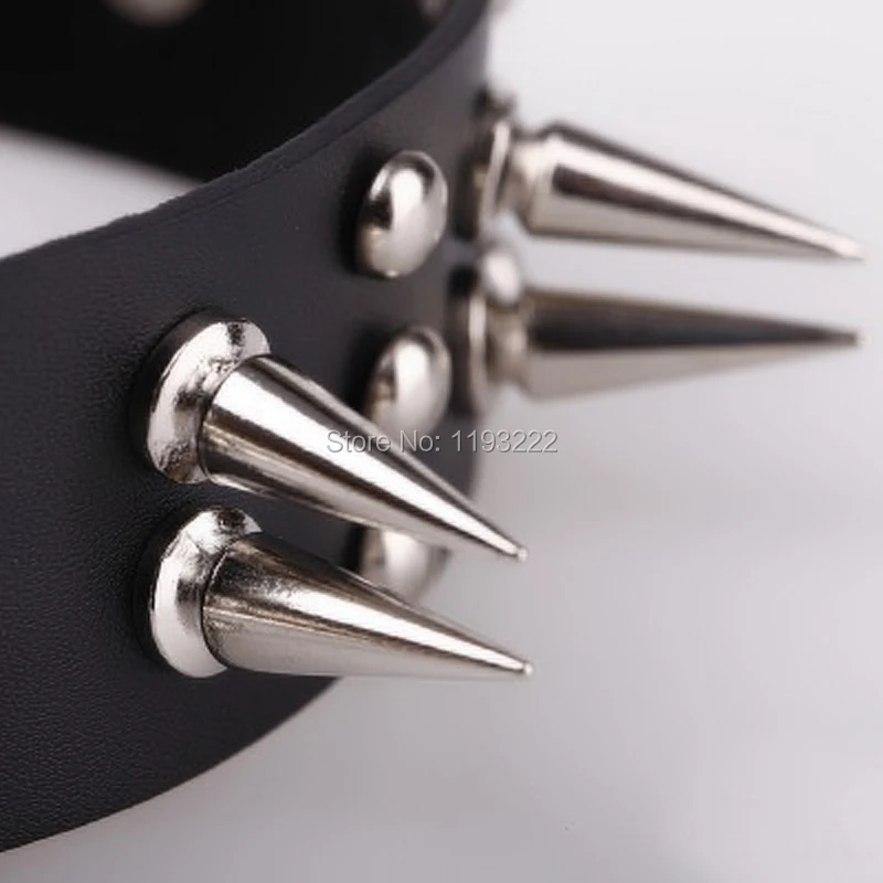 Стильное кожаное ожерелье-чокер ручной работы с шипами и заклепками в стиле