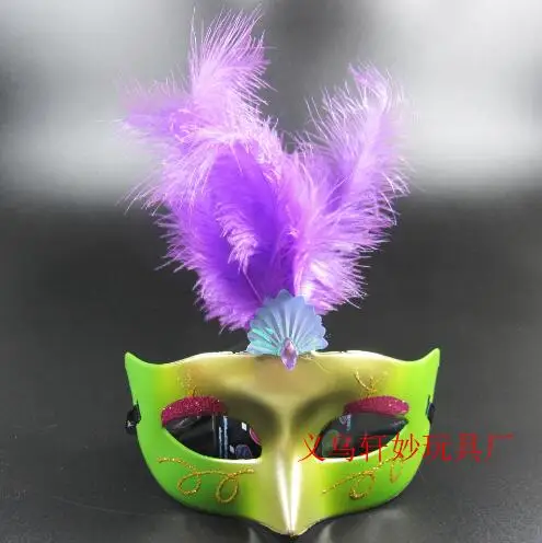 

50pcs New mini feather mask lace fringed pearl party mask venetian masquerade gift halloween decoration