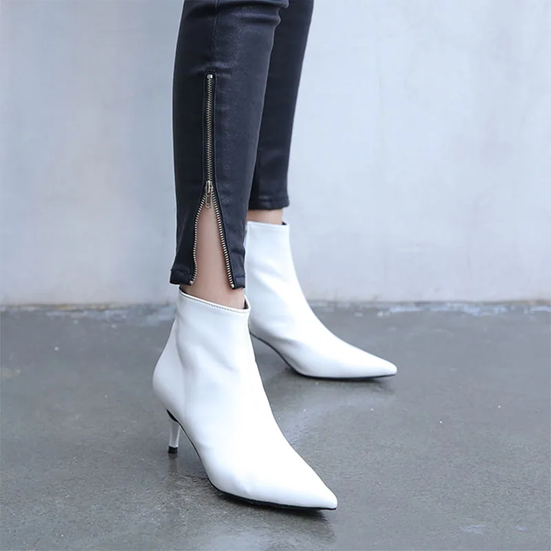 White(heel 8cm) Белые ботинки с острым носком на высоком каблуке; сезон осень-зима; новые ботинки Martin на тонком каблуке; открытые ботинки; женские ботинки; весенние тонкие ботинки - Цвет: White(heel 8cm)