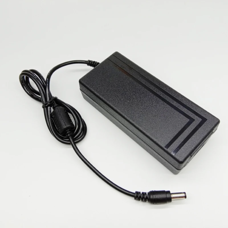 EU/US/UK AU Для Южноафриканской штепсельной AC 100 V-240 V DC/DC 24V 2.5A 2500mA трансформаторы Питание постоянного тока 24В адаптер конвертер 5,5x2,5 мм