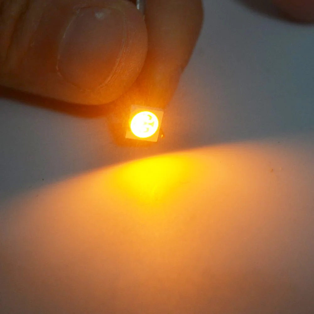 100шт 5050 Белый Красный Синий Розовый Smd Smt 3-chip Led Plcc-6 Супер яркий свет лампы Светодиоды 10-12lm 6000-6500k - Испускаемый цвет: Цвет: желтый