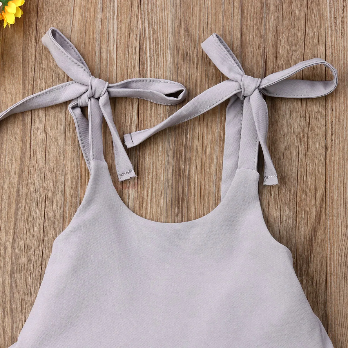 Платье на бретельках для маленьких девочек От 1 до 6 лет без рукавов однотонное