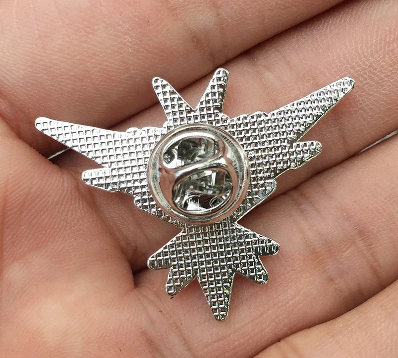 Team Mystic Valor Instinct Rocket классические значки эмалированные значки значок на пуговицах брошь для влюбленных джинсовая булавка на лацкане 10 видов стилей