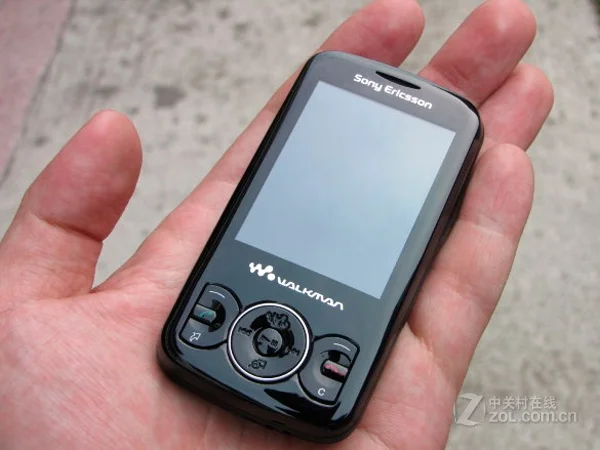 Sony Ericsson W100 отремонтированы Оригинальный разблокированный мобильный телефон 2MP