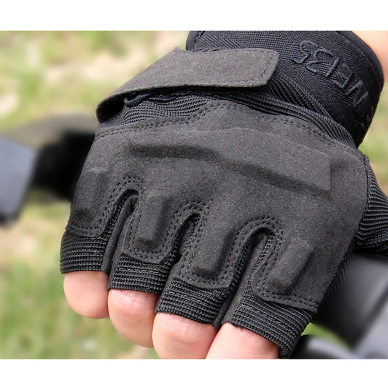 

Cycling Gloves Men Sports Half Finger Anti Slip Gel Pad Motorcycle MTB Road Bike Gloves Bicycle Gloves 3 Colors Size M-XL