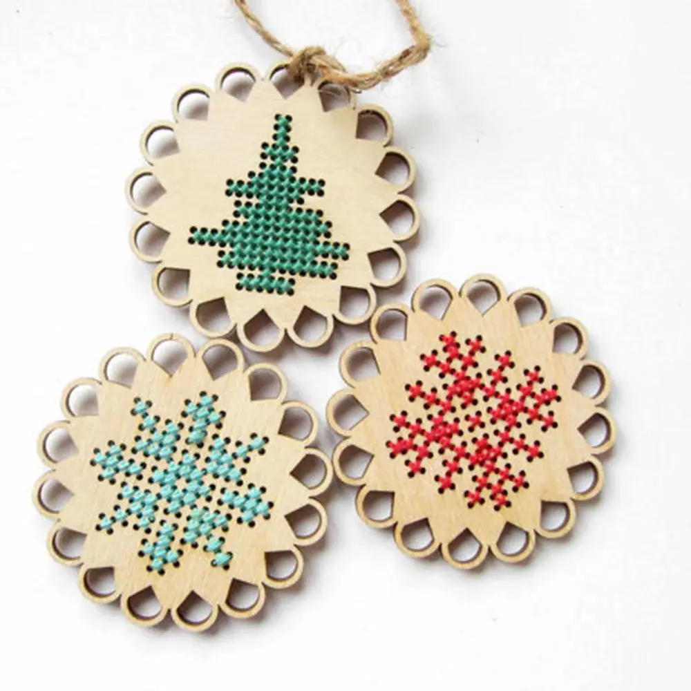 Бесплатная доставка Рождественская Вышивка крестом снежинки деревянная пустой |