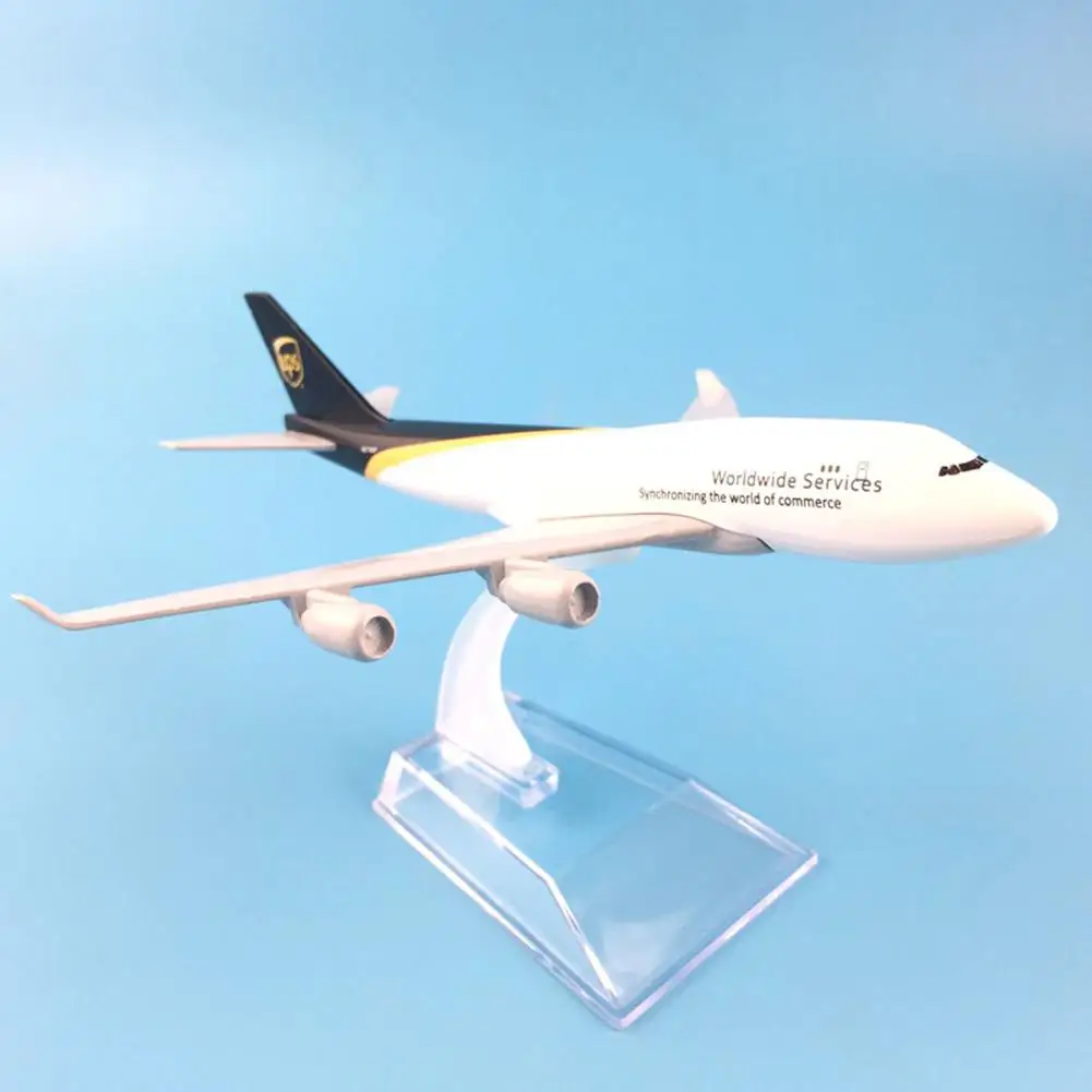 1:400 High Simulation Mini UPS Boeing 747 Aircraft Metal Die Casting Model Series Children's Toys Kids Gift With Base |