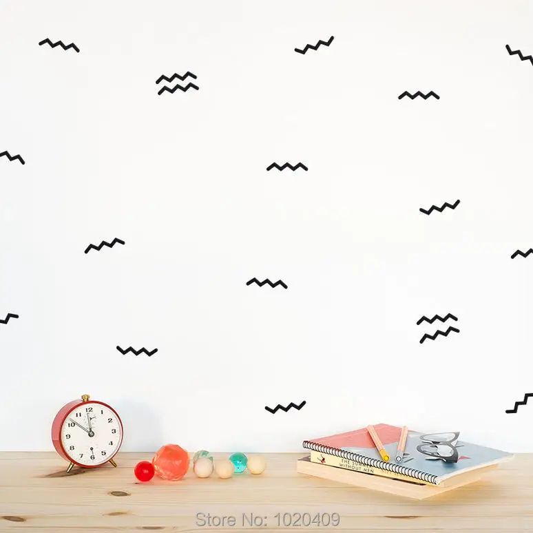 Наклейки на стену декоративные для детской комнаты в горошек со звездным