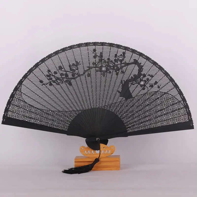 Китайский веер из бамбука в японском стиле складной резной черный подарок для
