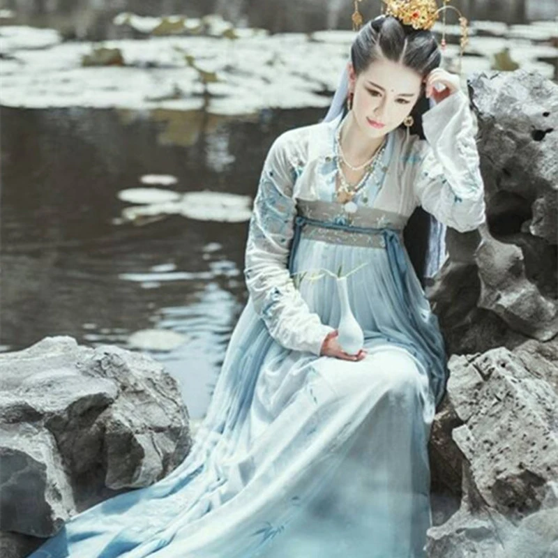 2019 вышивка Hanfu для женщин Традиционная сценическая одежда взрослых династии Мин
