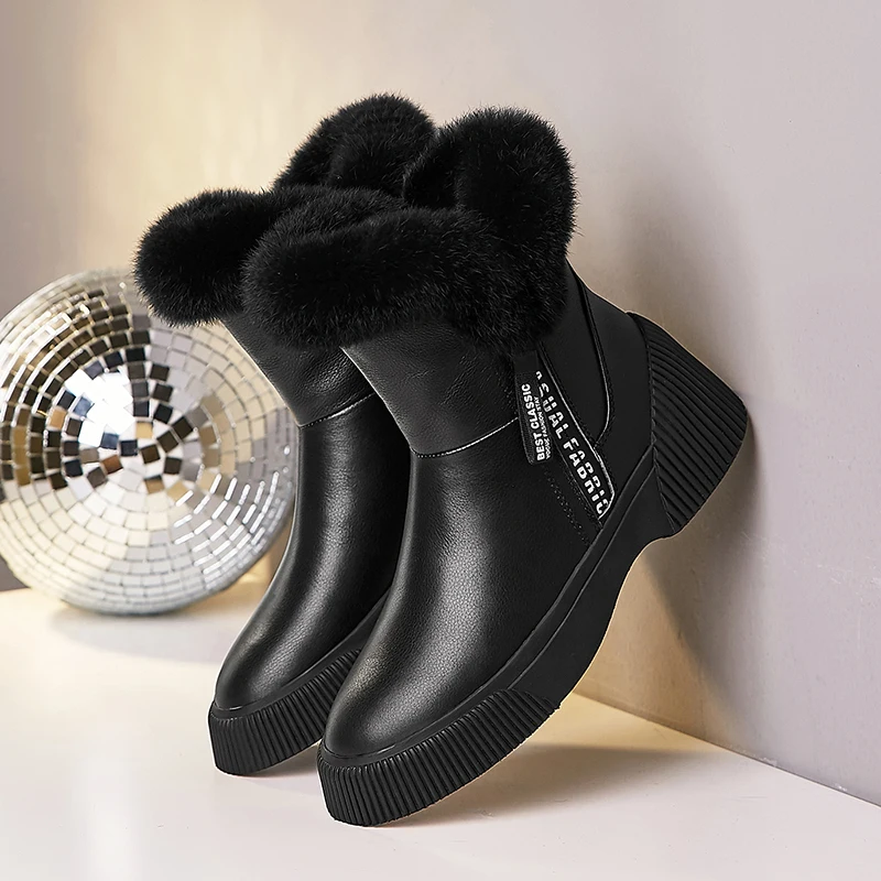 Женские зимние ботинки из натуральной кожи на плоской платформе с кроличьим