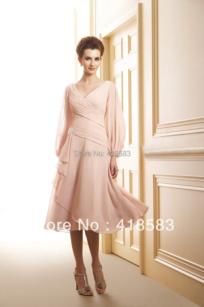 Graceful casual dress Sheath/Column V Neck Chiffon Knee length Long Sleeves Mother of the Bride Dresses | Свадьбы и торжества