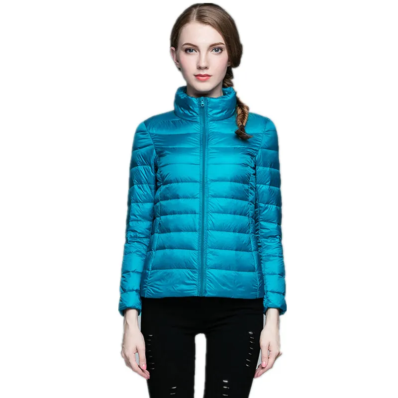 Пуховик женский ультралегкий с воротником-стойкой 90% пуха белой утки | Женская