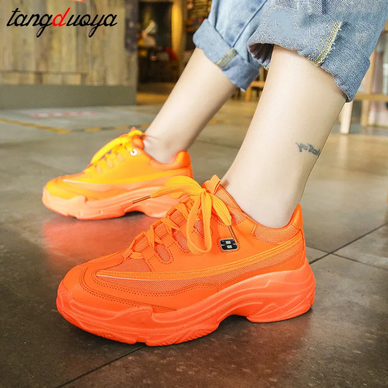 Женские кроссовки на платформе коллекция 2019 года светильник обувь для бега