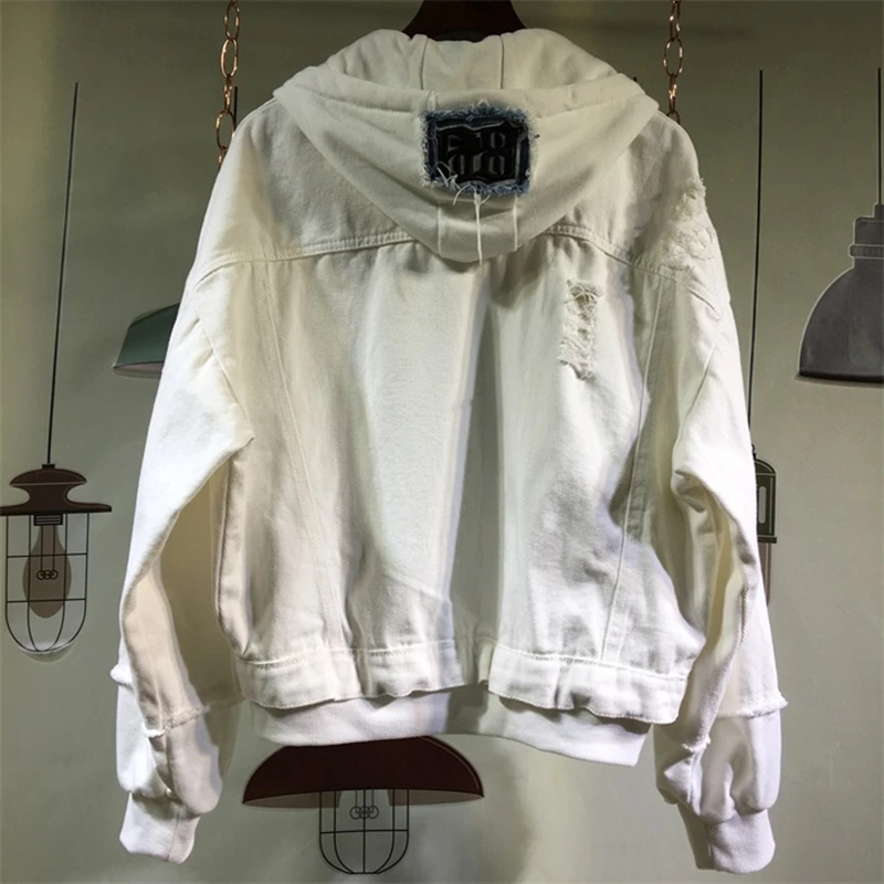 Вышивка значки Женщины джинсовая куртка с капюшоном Новинка 2018 года дамы