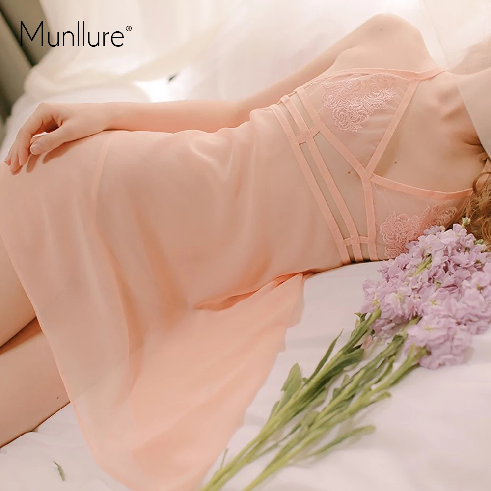 Munllure Новый гипюр ночная рубашка с вышивкой Сексуальная черная соболезновать Т