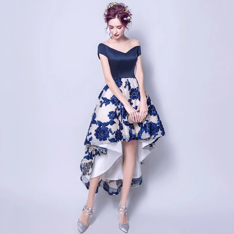 Ламия V образным вырезом атласная спереди и длинное сзади с длинным шлейфом для