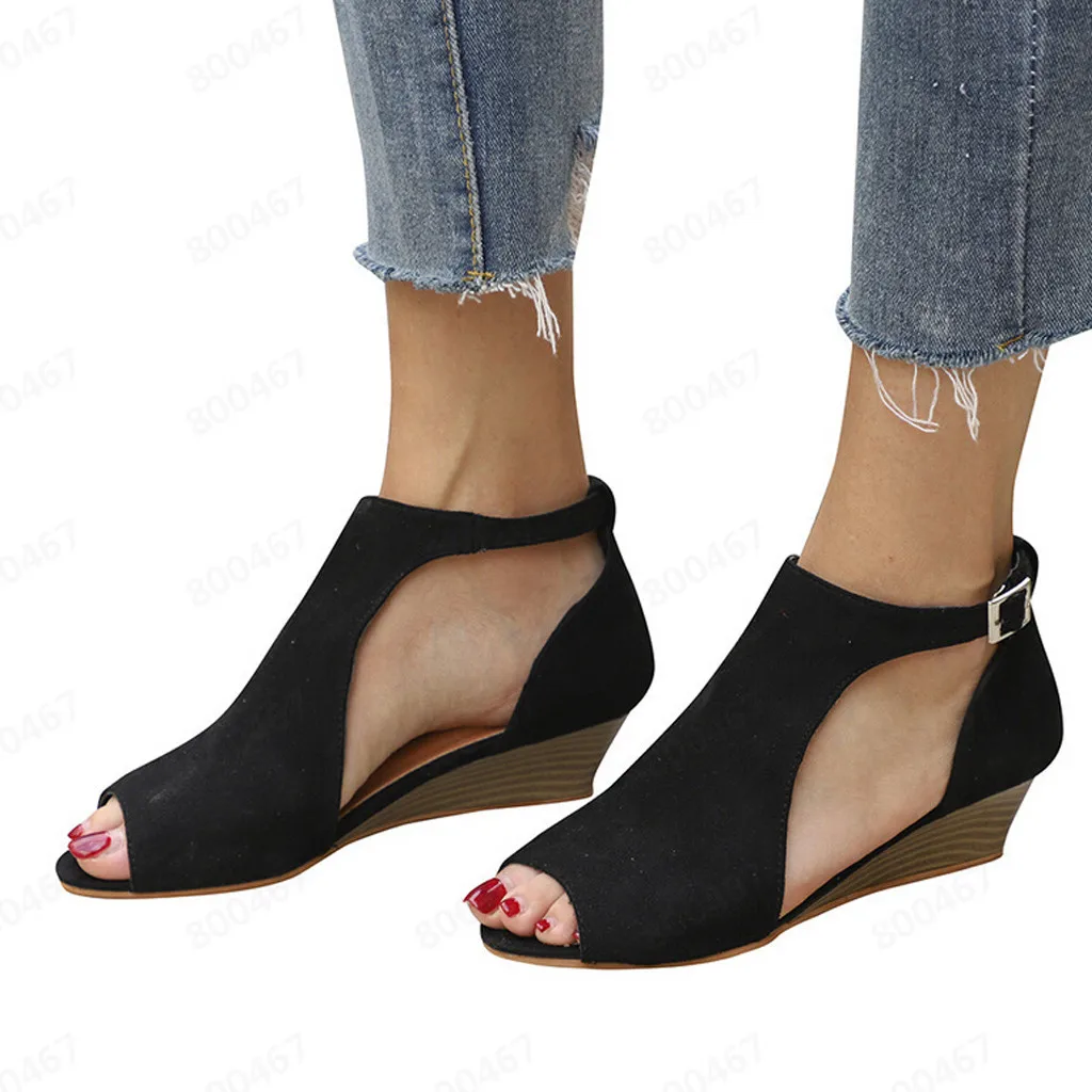 Женская обувь на низком каблуке летние босоножки танкетке с открытым носком и