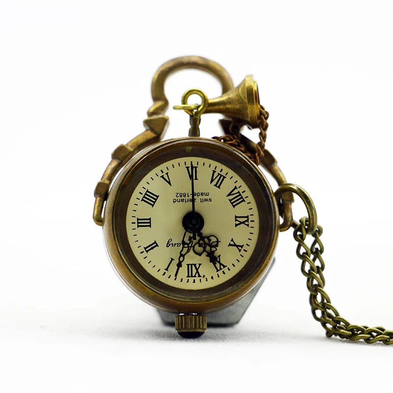 

Unqiue Steampunk Skeleton Mechanical Hand Wind Pocket Watch Roman Number Necklace Pendant Decoration
