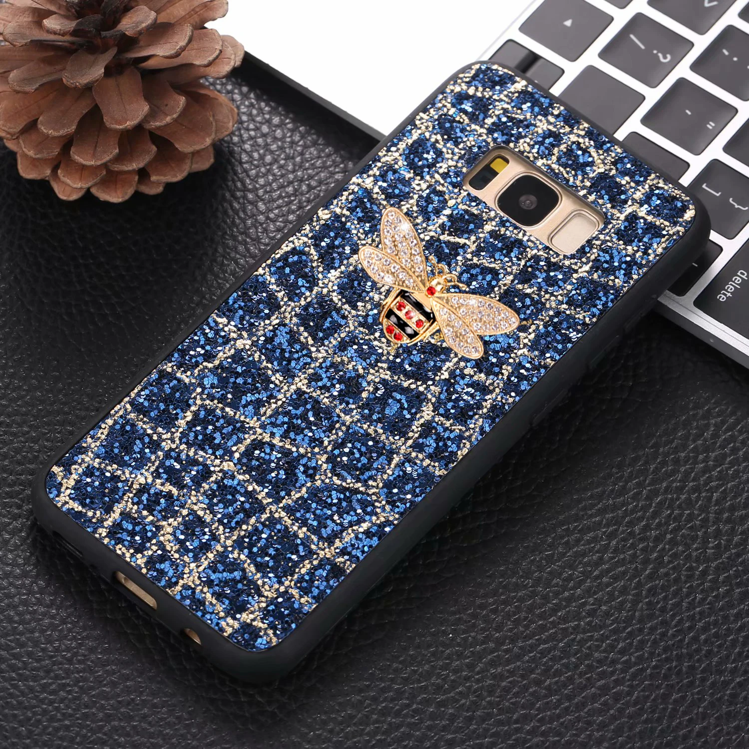 Для samsung Galaxy Note 8 S9 S8 Plus A8 A7 A6 A5 A3 IPhone X XR XS MAX Metal 3D Bee Diamond Bling Жесткий блестящий чехол