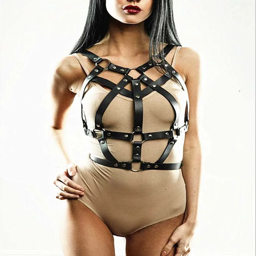 Женский ремень-подвязка из искусственной кожи с металлическими заклепками |